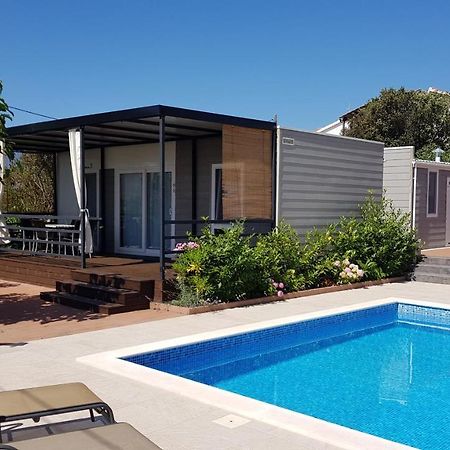 Mobile Homes Suha Punta Kampor Exterior photo