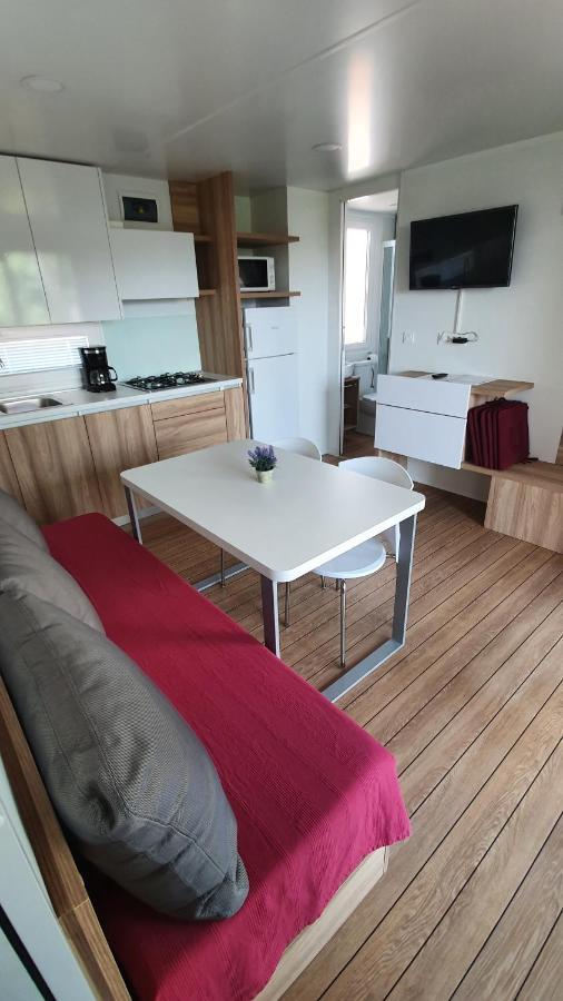 Mobile Homes Suha Punta Kampor Exterior photo